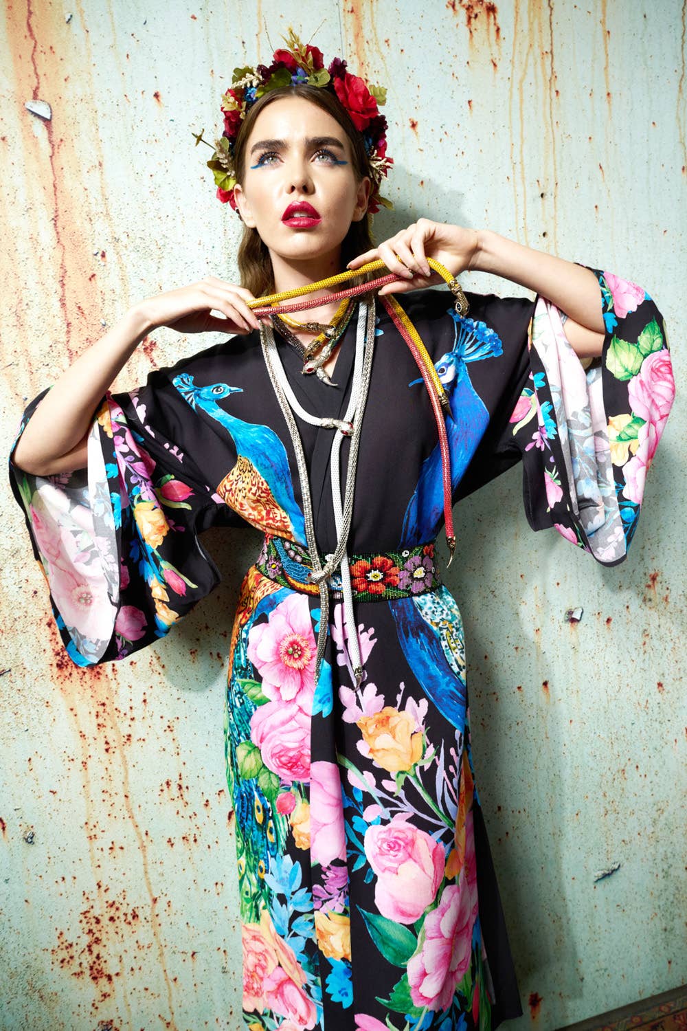 Fantasy Kimono: Black peacock print / Size Medium