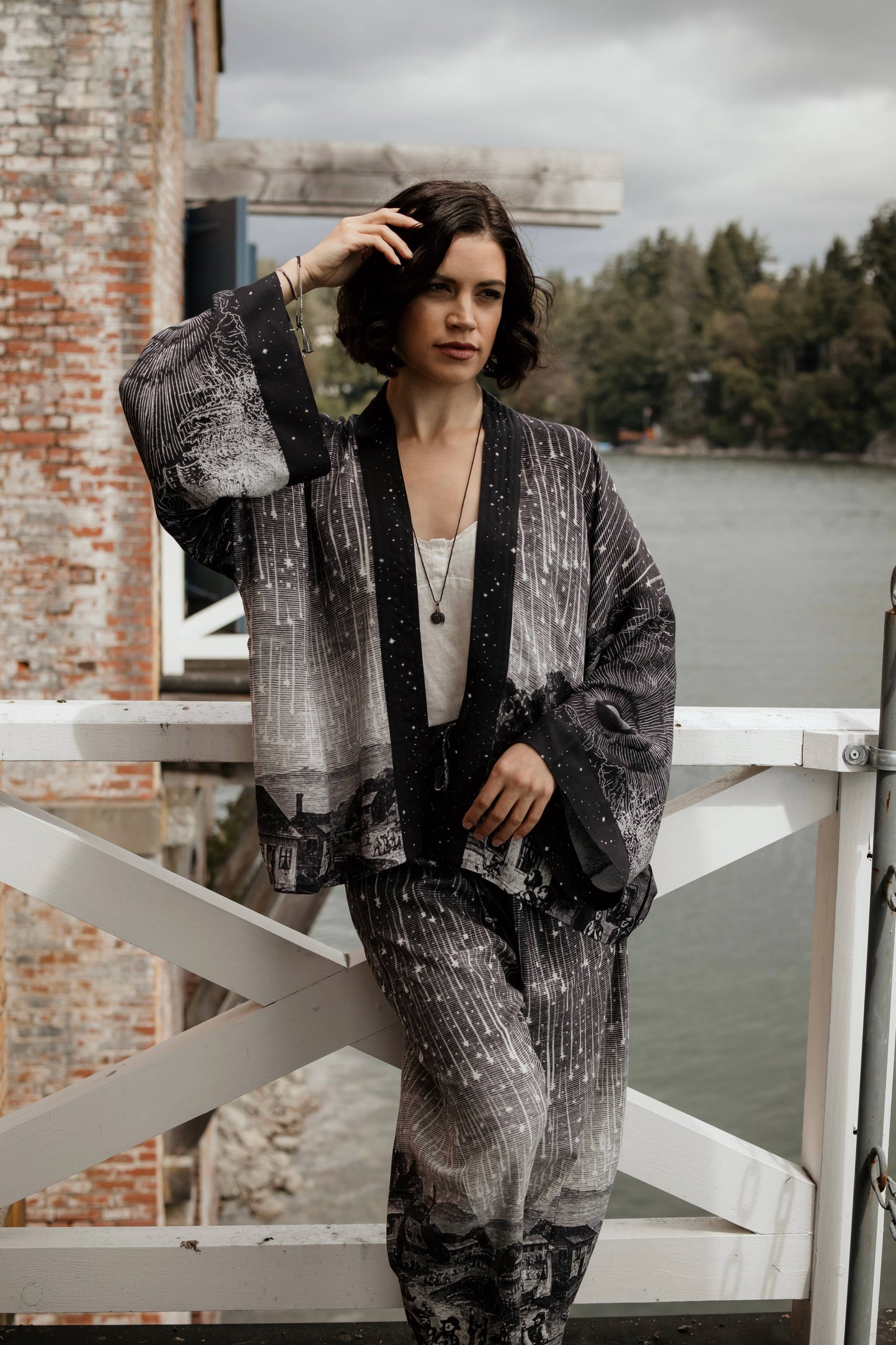 Stargazer Pixie Duster Bamboo Kimono w/ Falling Stars, Crop