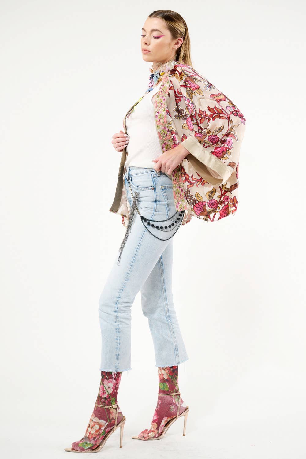 Holiday Jewels Burnout Velvet Kimono / Jacket : Ivory / One Size