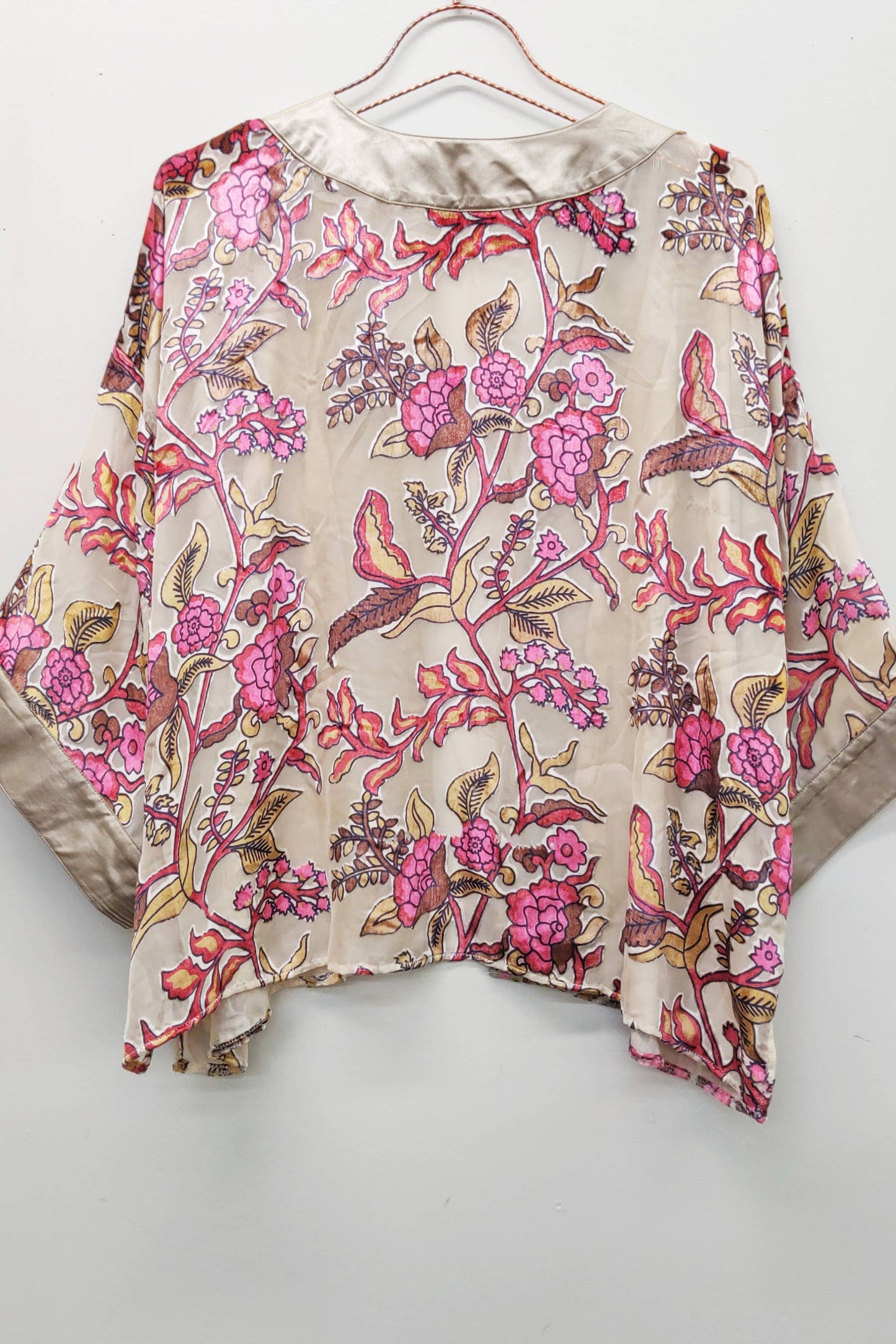 Holiday Jewels Burnout Velvet Kimono / Jacket : Ivory / One Size