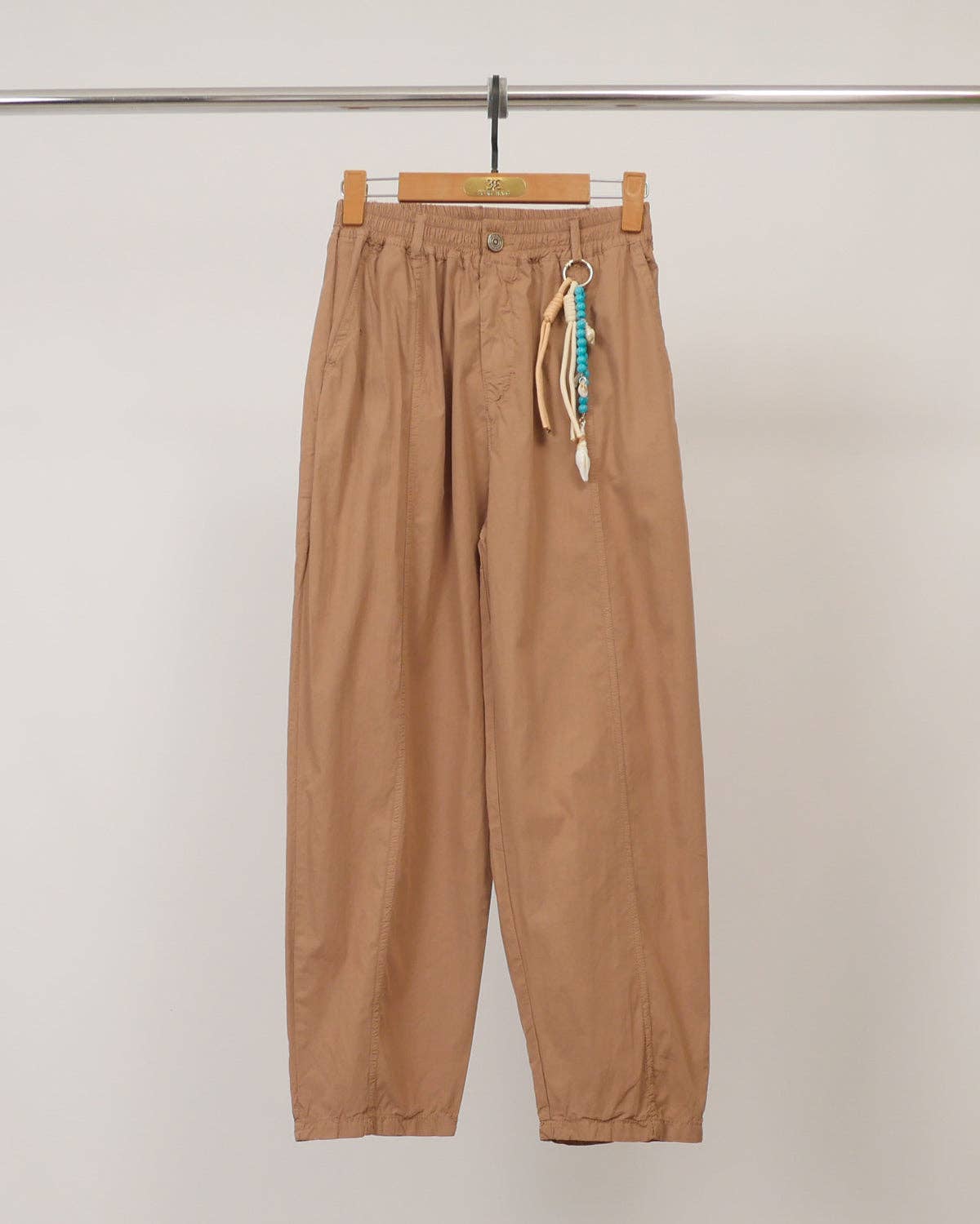 Elastic-waist cotton pants : Brown