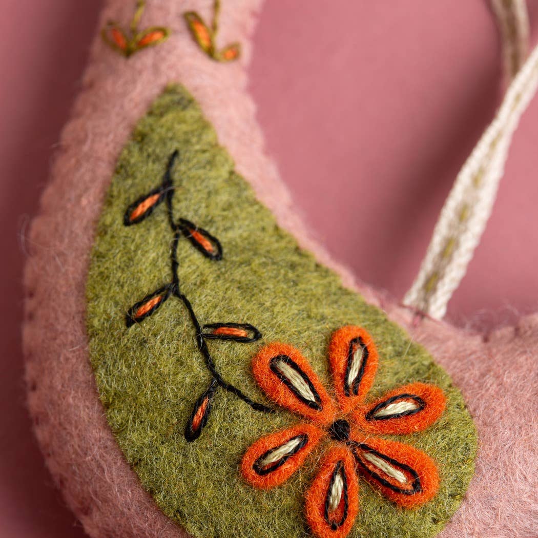 Folk Birds Felt Craft Kit: English