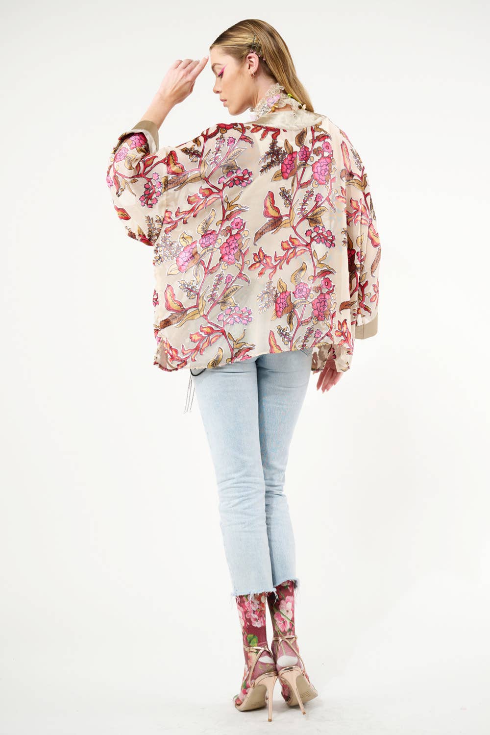 Holiday Jewels Burnout Velvet Kimono / Jacket : Ivory / One Size