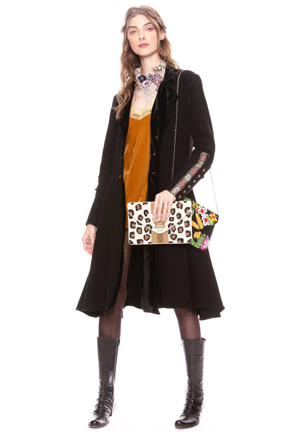 The Heart of Autumn Coat in Black/ Size Small