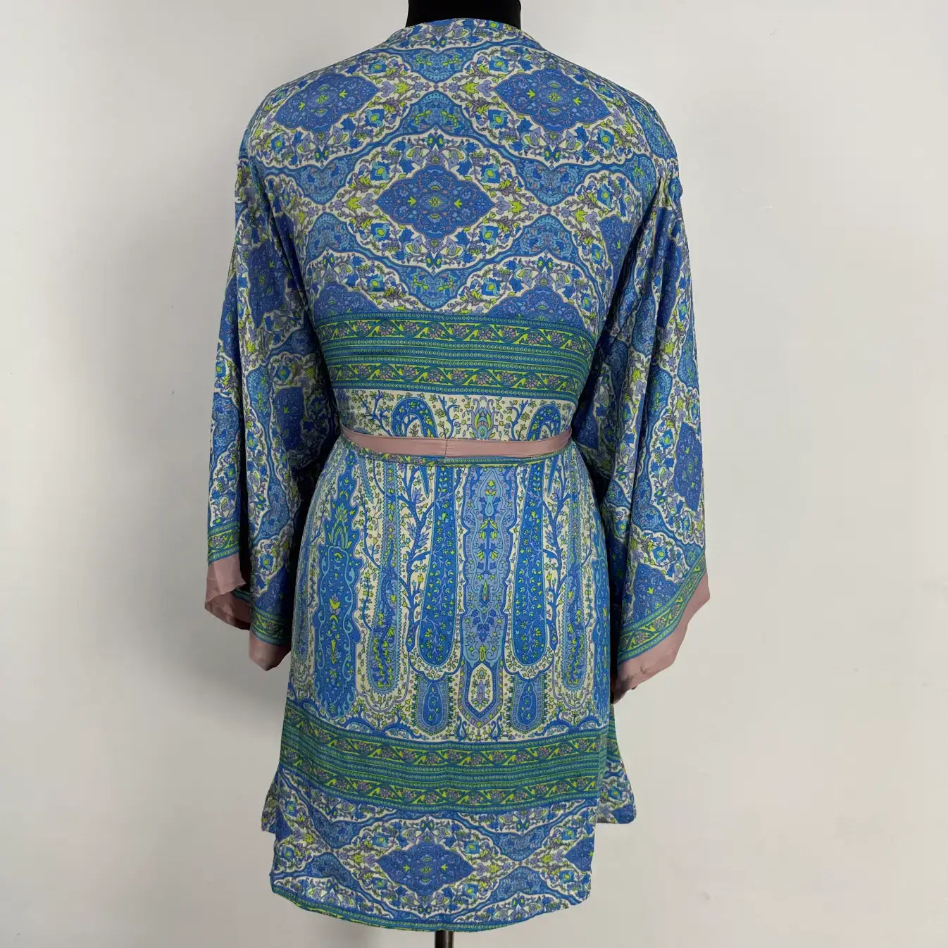 Recycle Silk Sari Short Kimono Boho Loungewear Beach Coverup