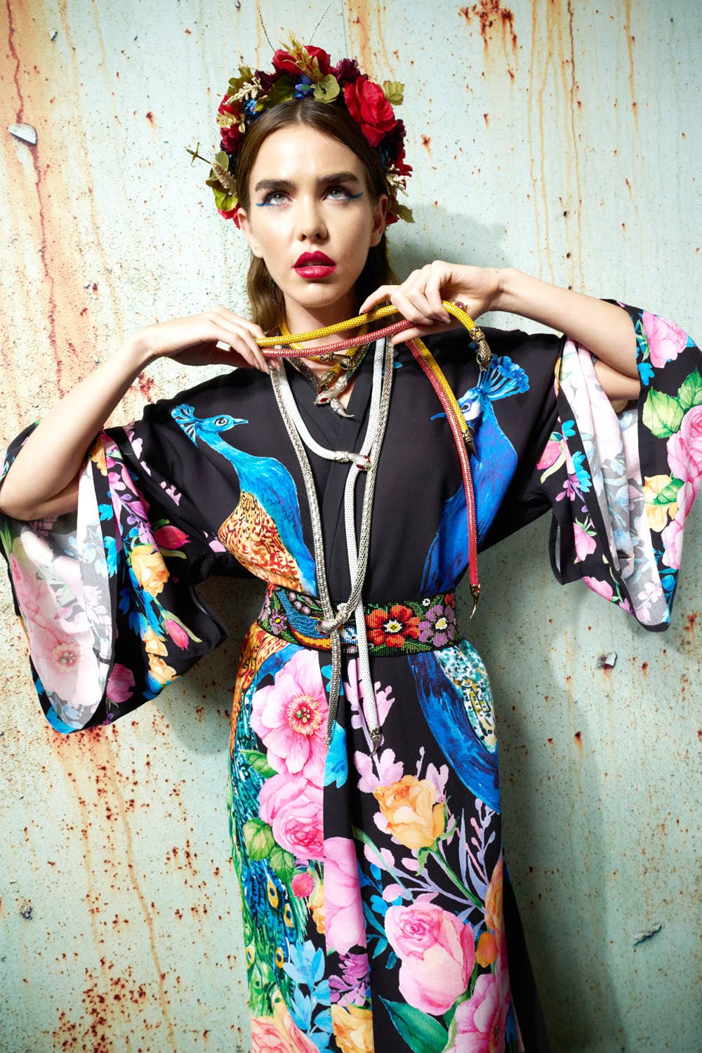 Fantasy Kimono: Black peacock print / Size Medium