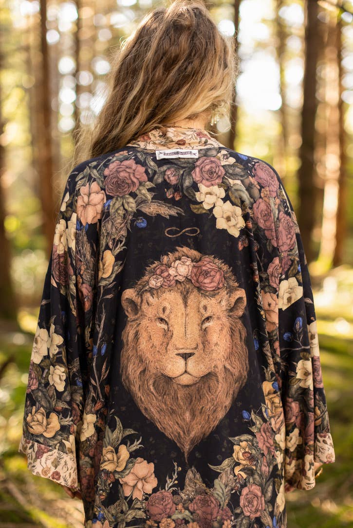 Lionheart Opera Duster w/ botanicals & Narnia inspired print