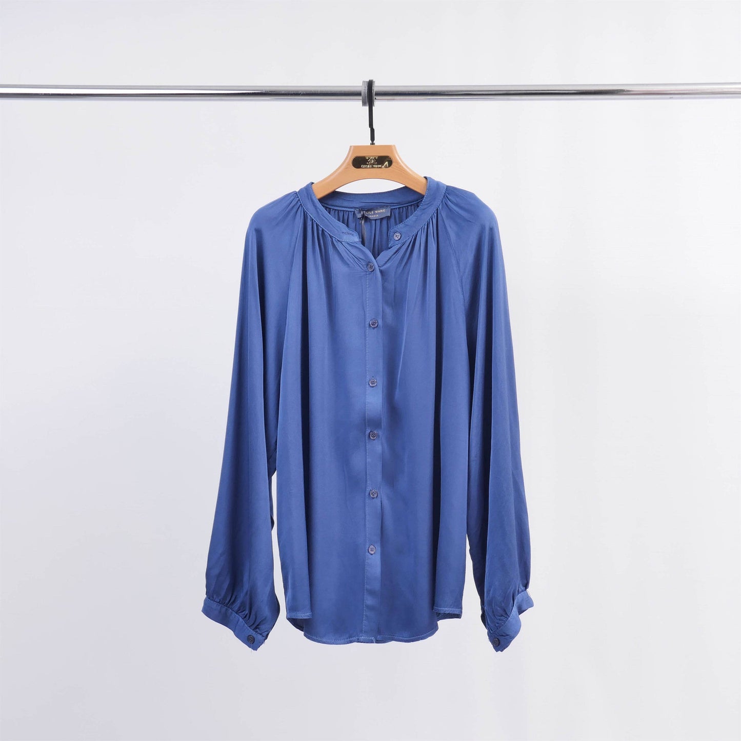 Blouse in satin silk /viscose; Blue- One size fits S to M