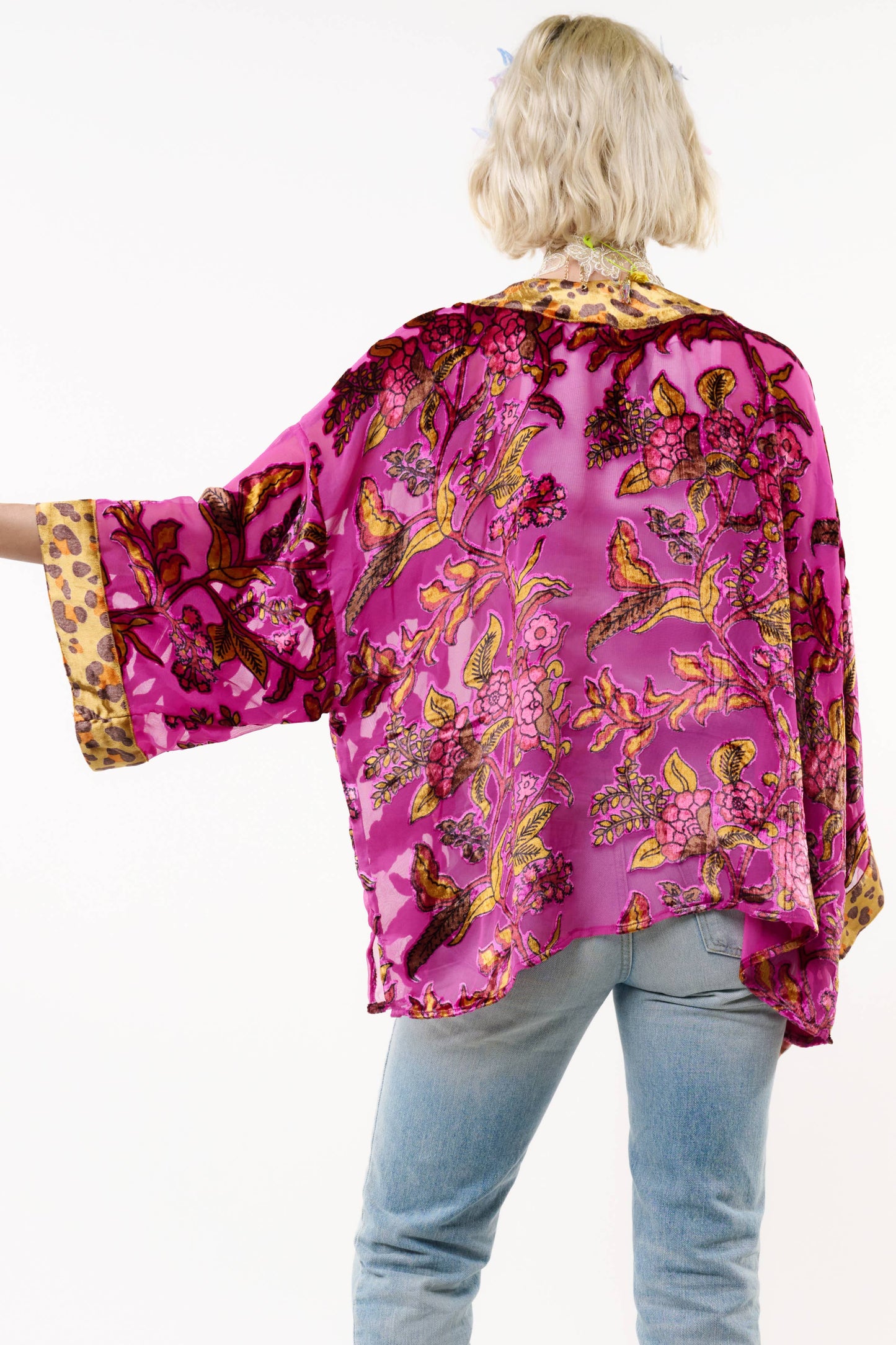 Holiday Jewels Kimono : Fuchsia / One Size