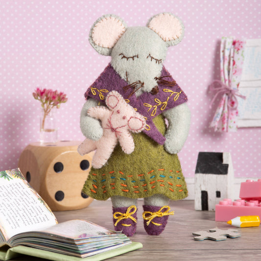 Little Miss Mouse Felt Craft Mini Kit: English