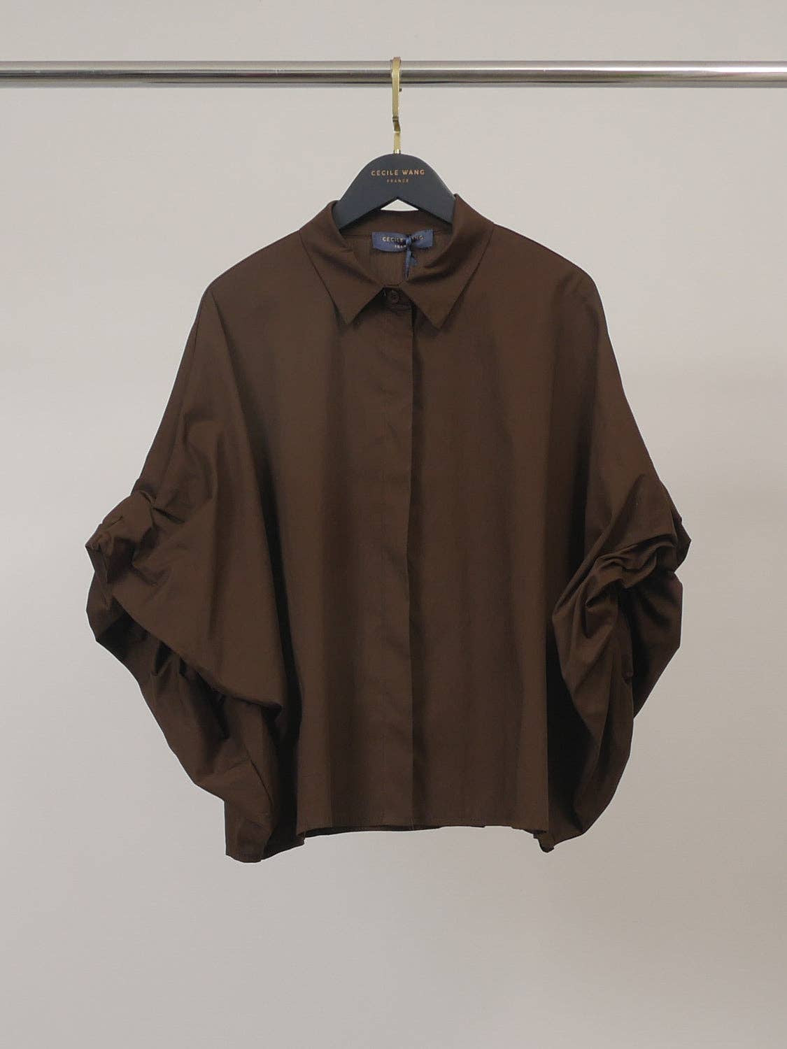 Oversized cotton shirt with balloon sleeves : Chocolate