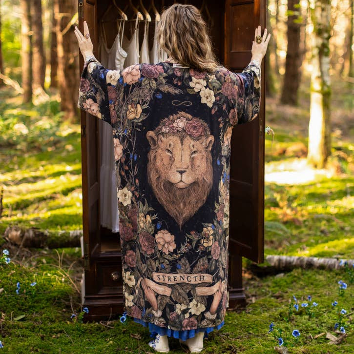 Lionheart Opera Duster w/ botanicals & Narnia inspired print