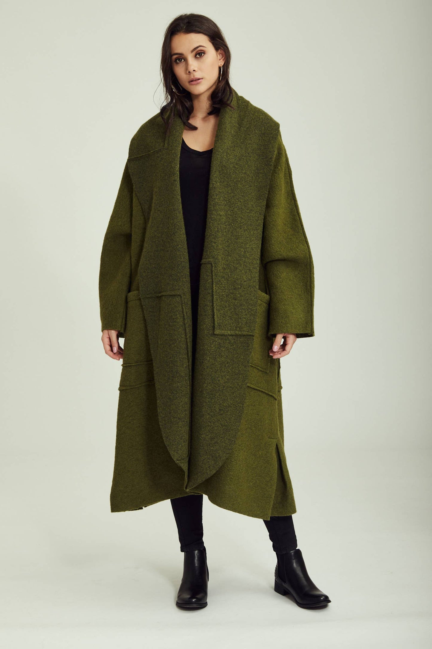 Italian Wool Coat: Khaki/ One size