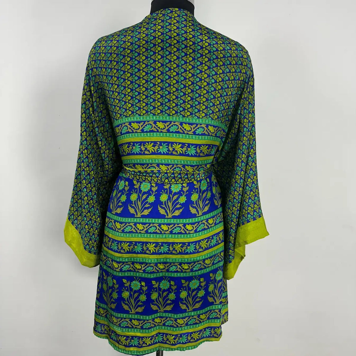 Recycle Silk Sari Short Kimono Boho Loungewear Beach Coverup