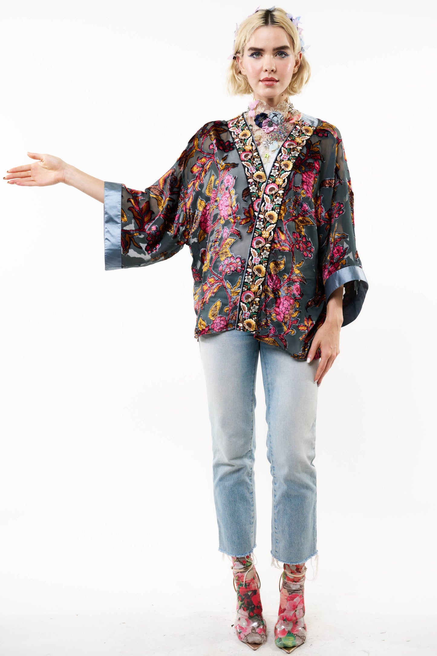 Holiday Jewels Kimono: Charcoal / One Size