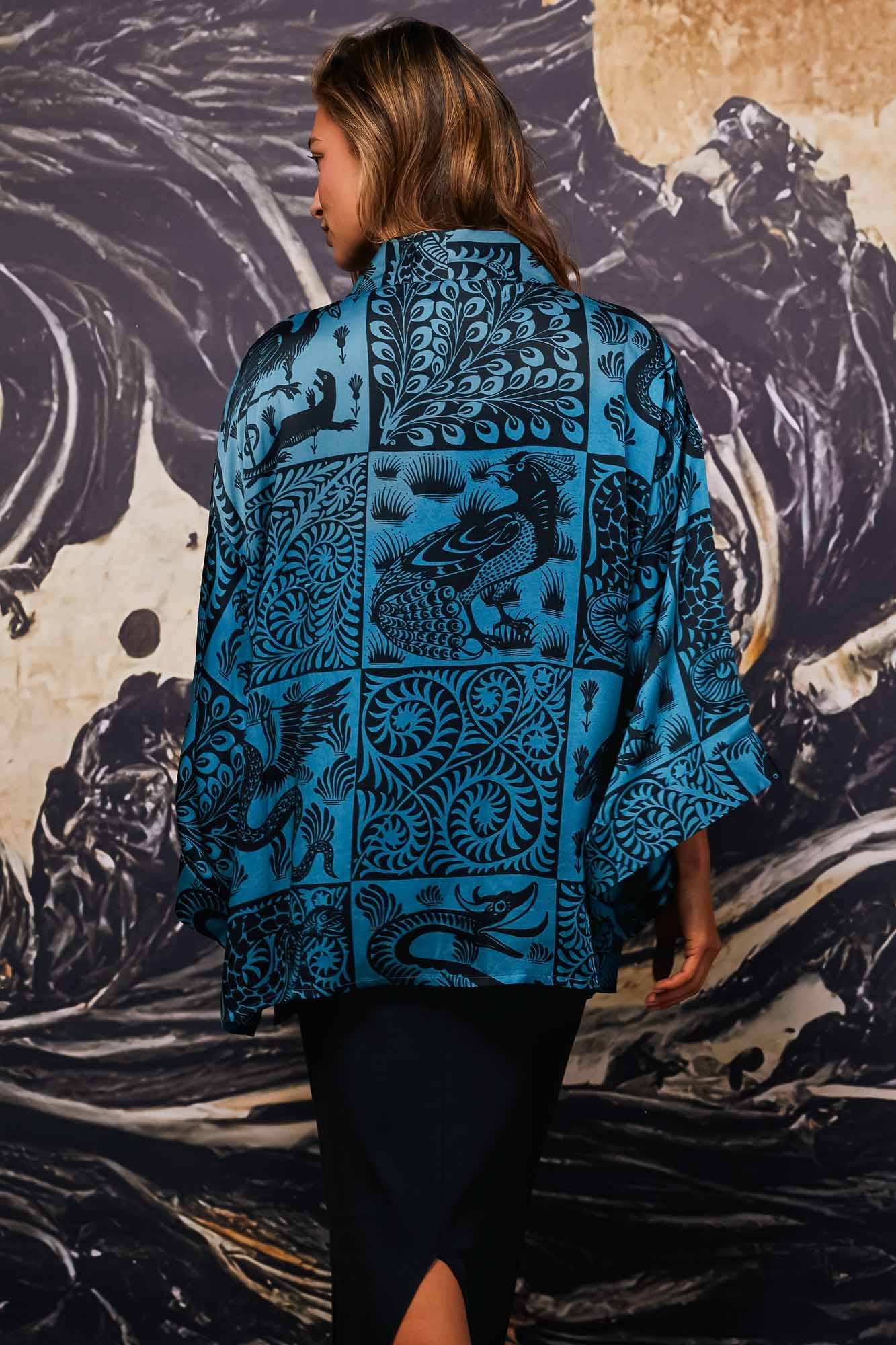 Birds & Beasts Teal & Black Short Kimono: One Size