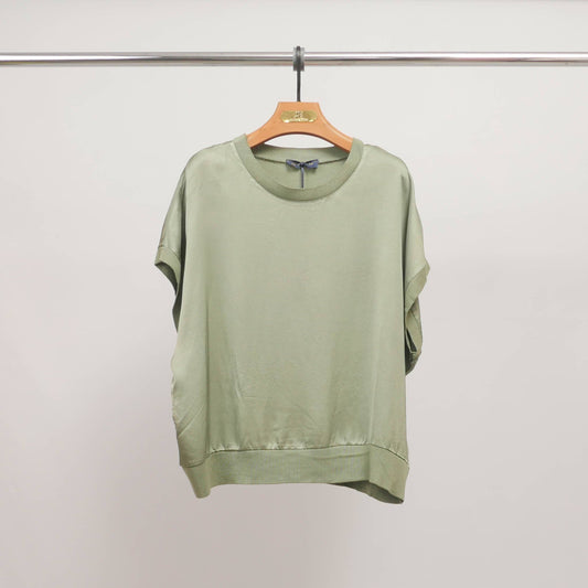 Loose-fitting short-sleeve top in viscose: Khaki Size 12 to 14