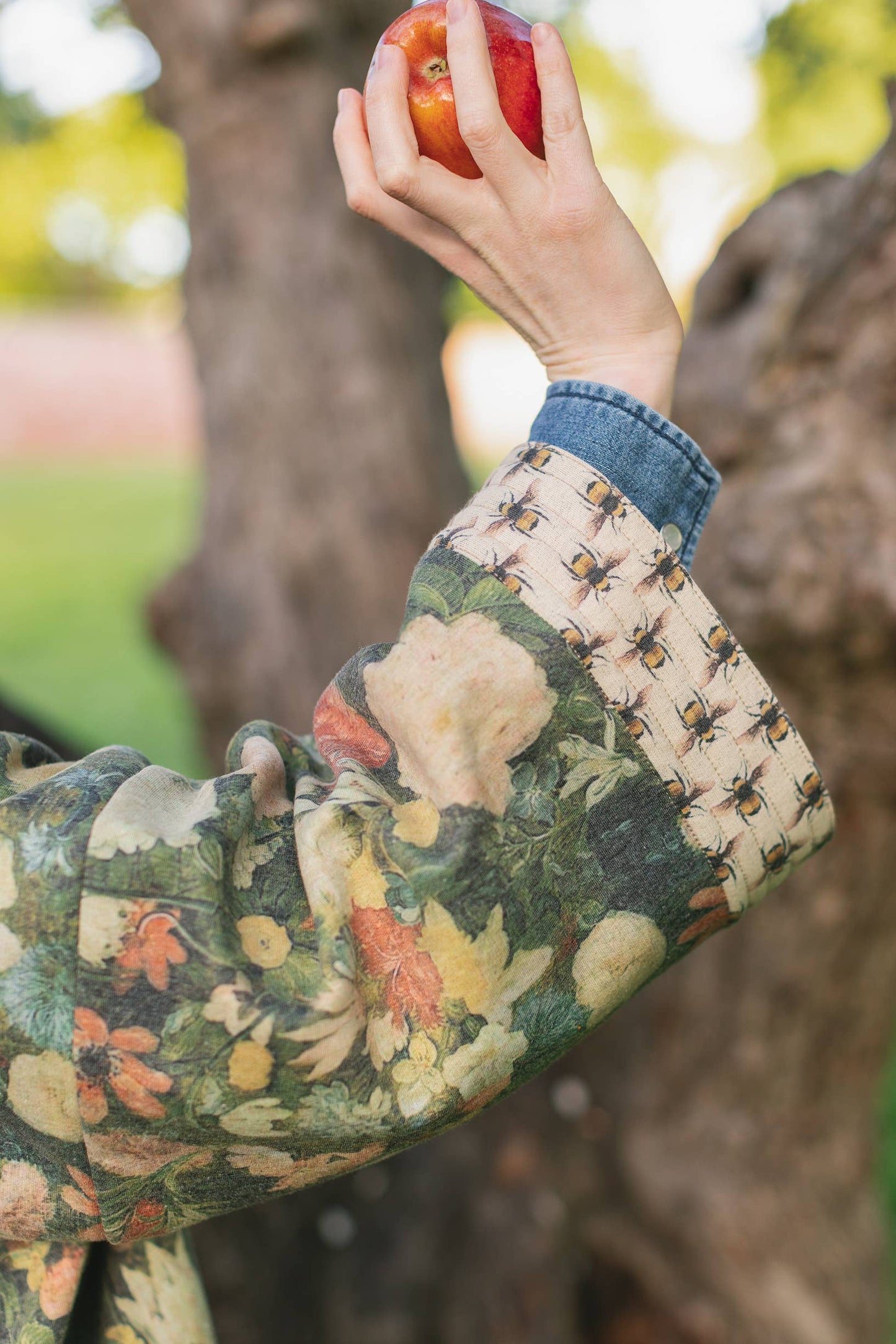 I Dream in Flowers Fleece Cottage Cardigan Kimono Jacket- One size