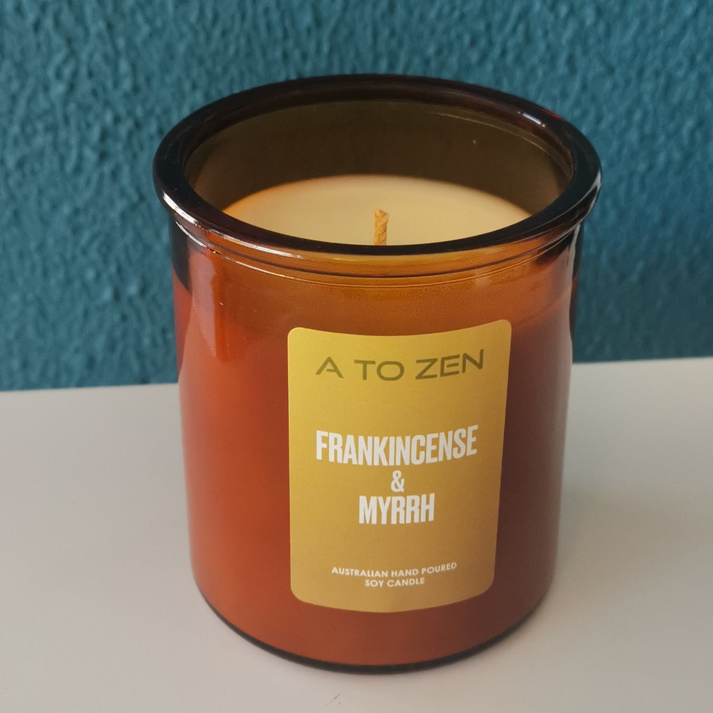 Frankincense & Myrrh Soy Candle -Medium