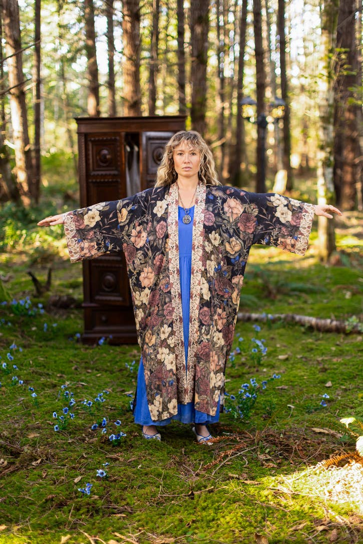 Lionheart Opera Duster w/ botanicals & Narnia inspired print
