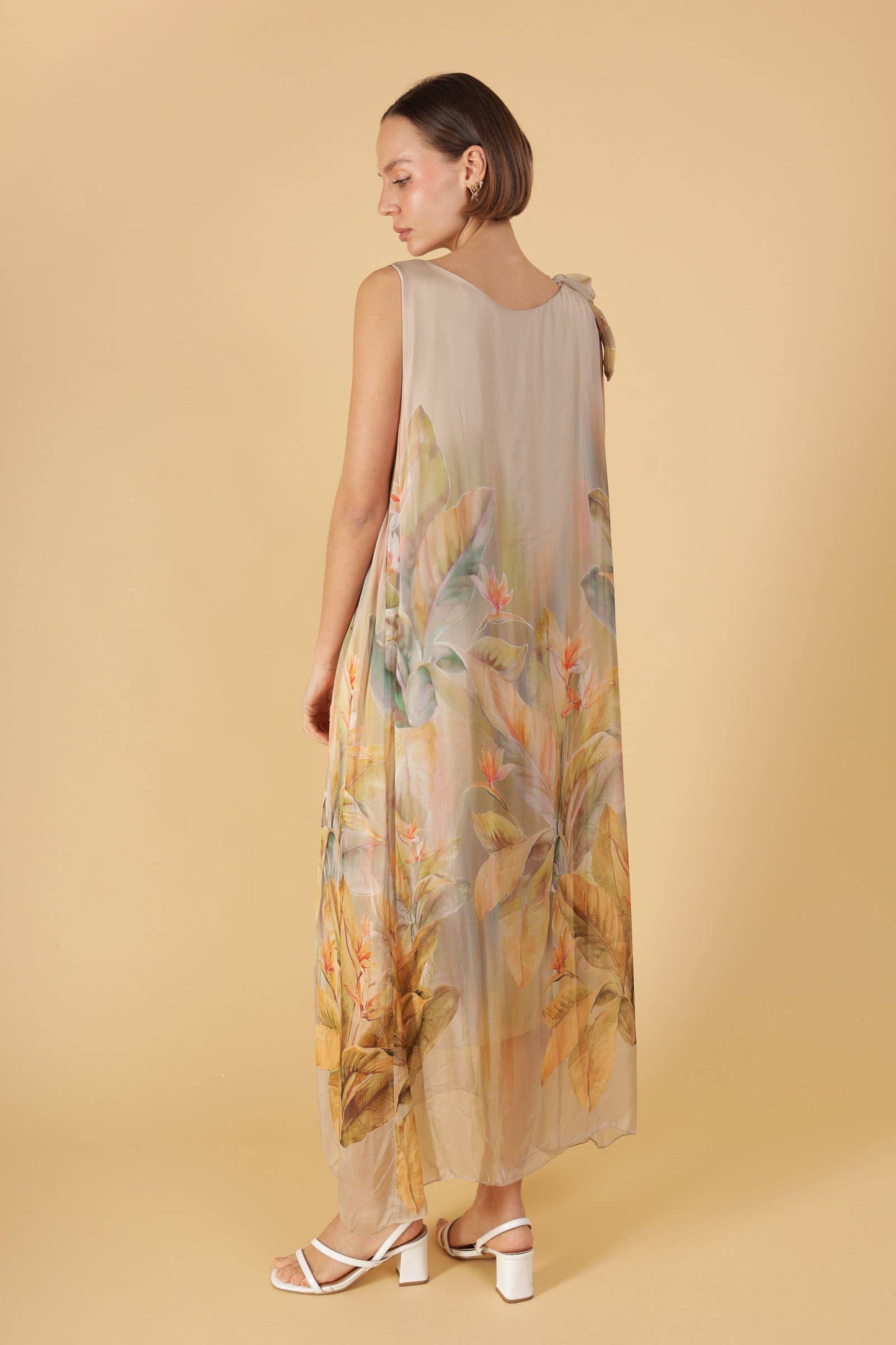 Long Silk Dress; 30% silk - 70% viscose / Beige / Size S to M