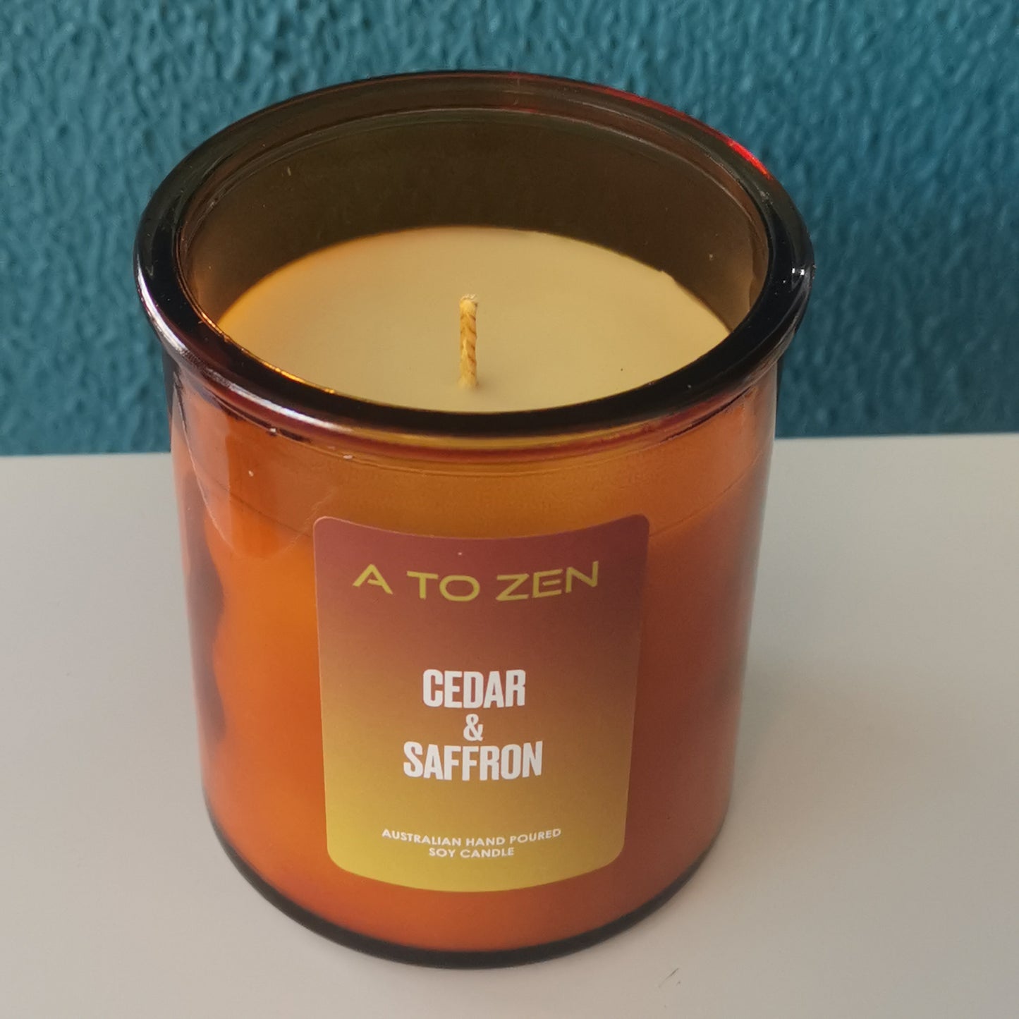 Cedar & Saffron Soy Candle -Medium