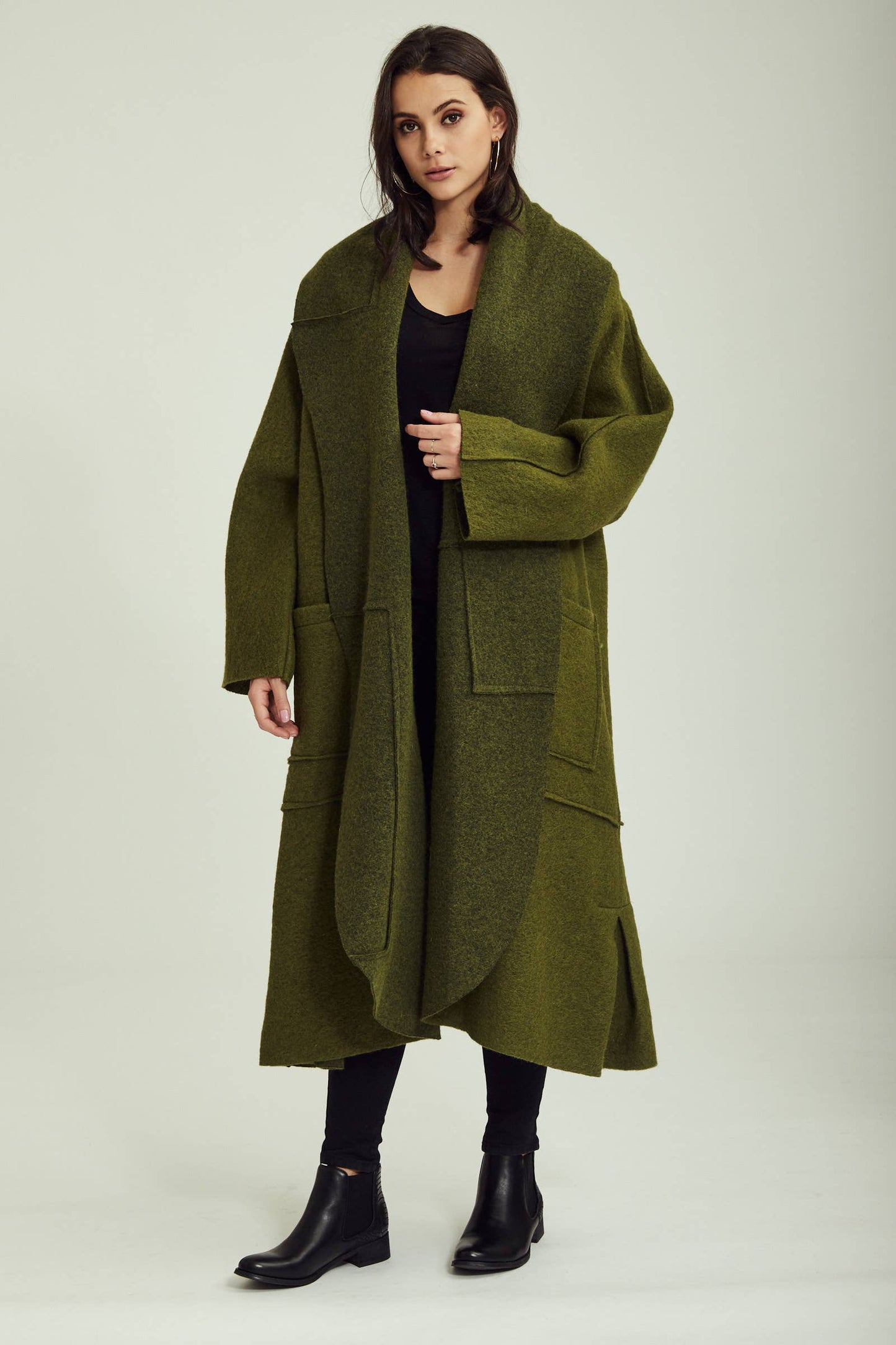 Italian Wool Coat: Khaki/ One size