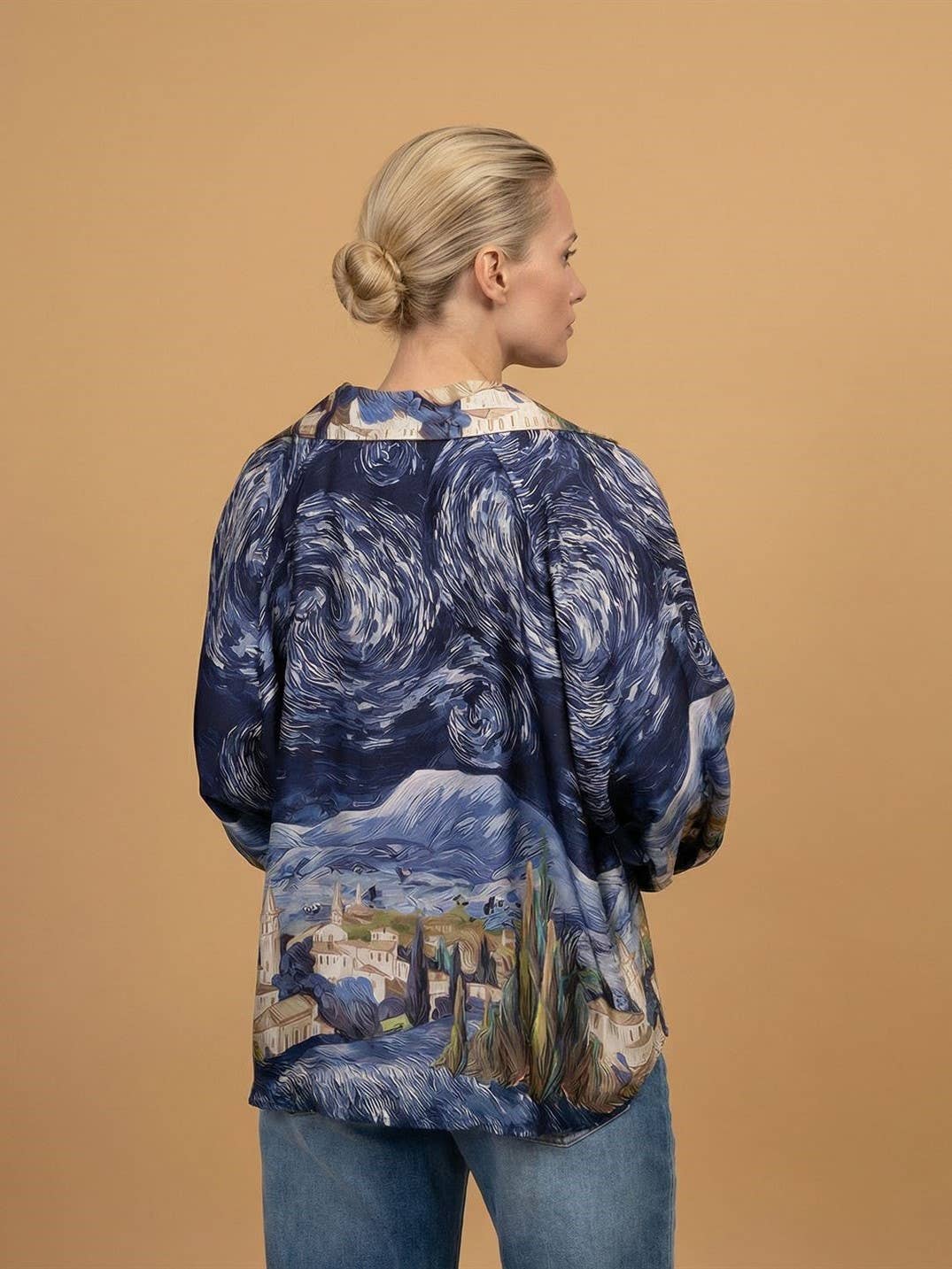 Satin landscape print shirt: Navy Blue- One size