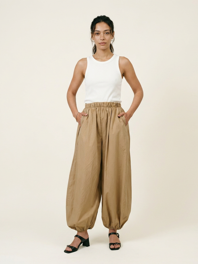 Balloon cotton trousers: Ivory