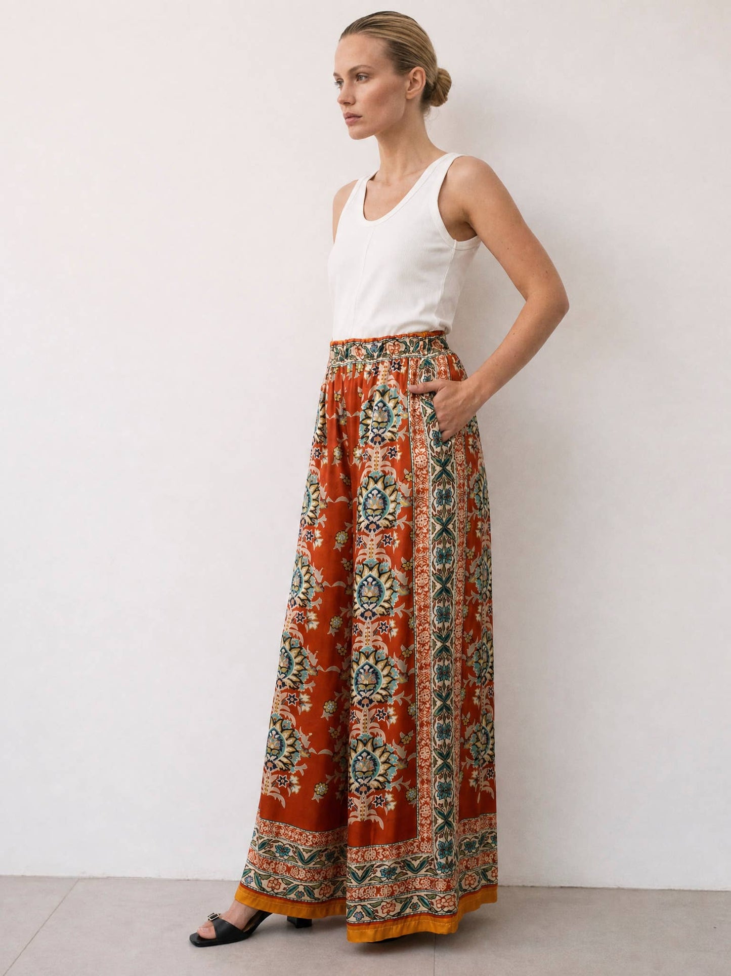 Printed flowy pants: Blue