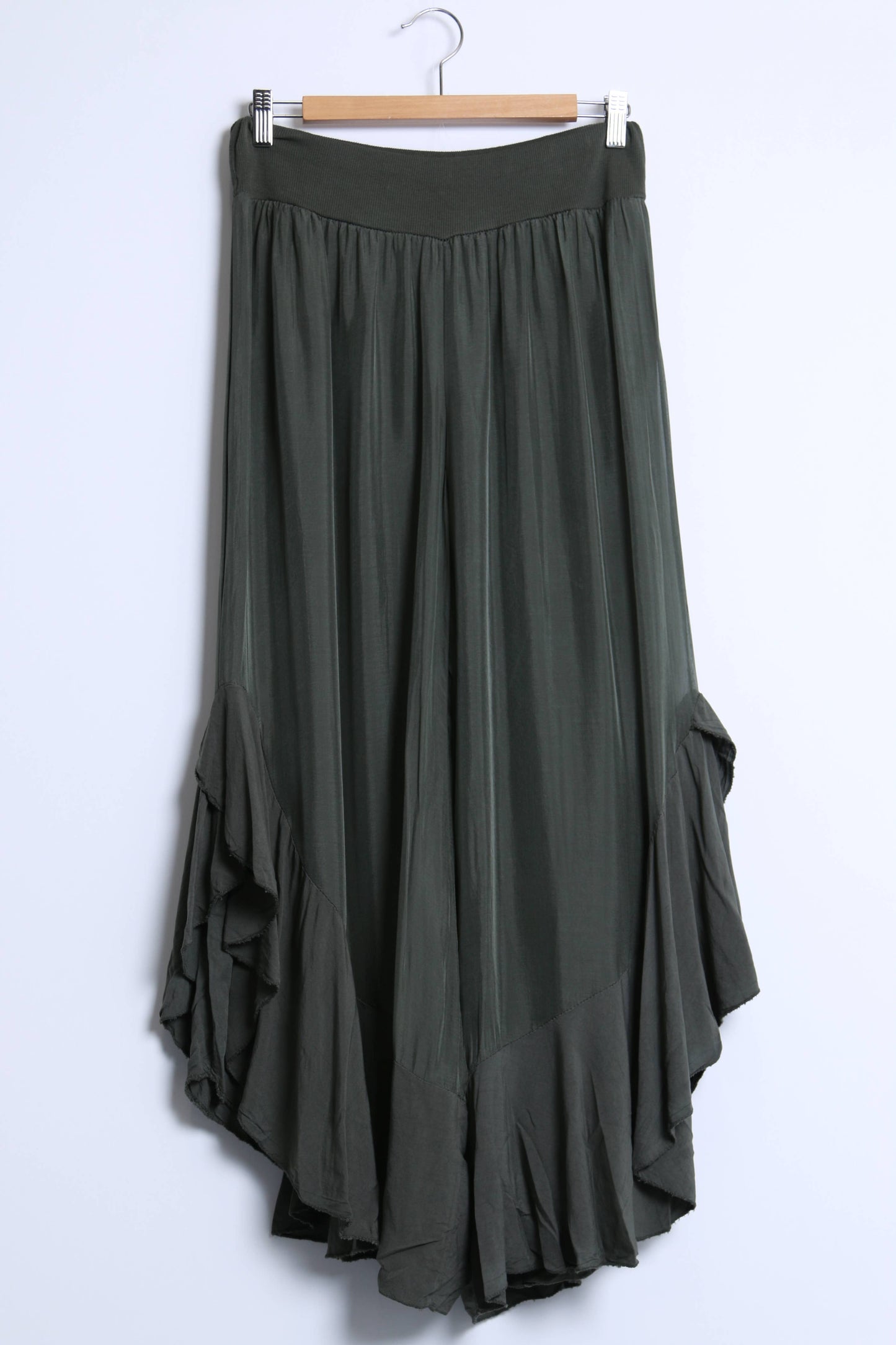 Silk pants in Khaki -One size fits S to M